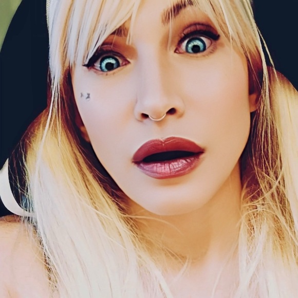 Meet your Posher, Dyanne - Picture 14 of 16